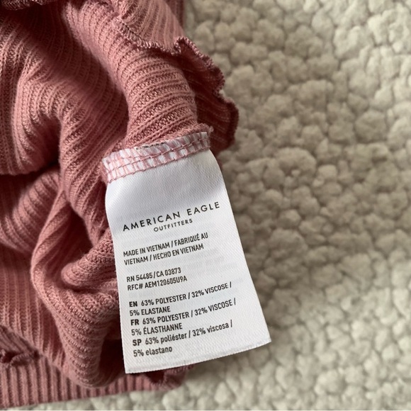 American Eagle Pink T-Shirt - Picture 3 of 5